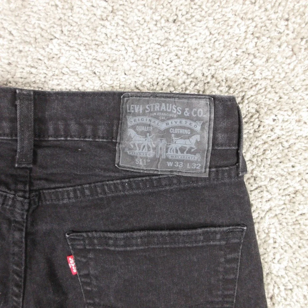Levis Jeans Mens 32x29 (Tag 33x32) Black 511 Slim Straight Stretch Denim Pants